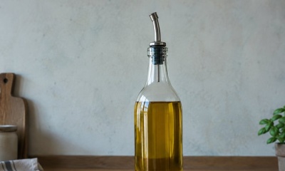 Ideje kako da staklene boce od soka pretvorite u korisne stvari za kuhinju i dom