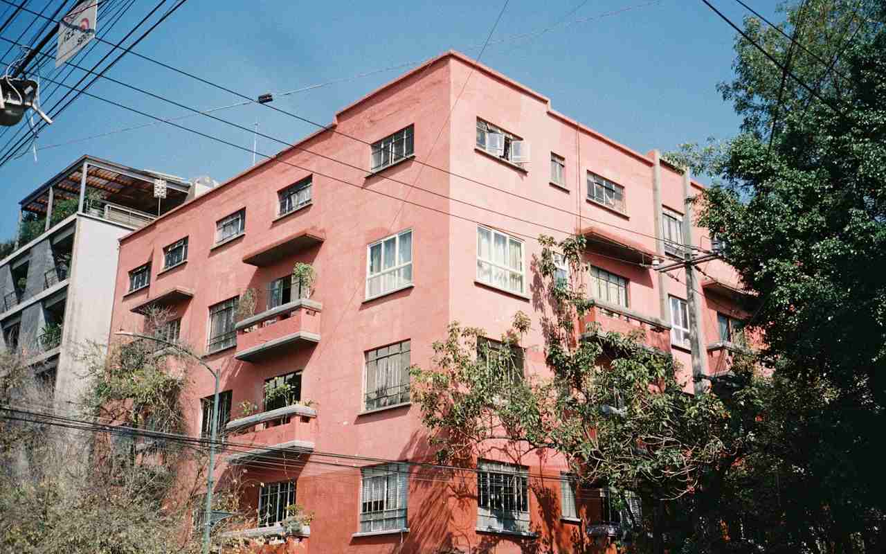 stambena zgrada, zivot