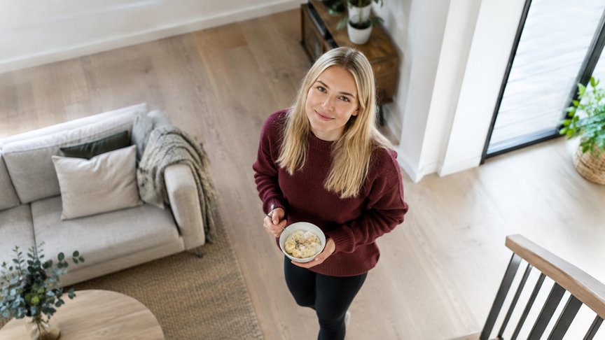 jutarnja šetnja, šta jesti pre šetnje, lagan doručak, glad posle šetnje, banana, jogurt, ovsena kaša, energija, doručak, laganica, laganica.rs, laganicars